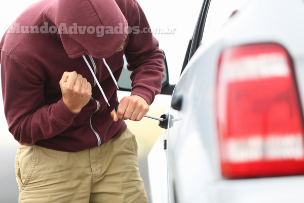 Furto ou roubo em estacionamentos: de quem é a culpa?