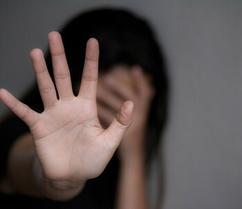 Violência doméstica: reabilitação do agressor como medida protetiva